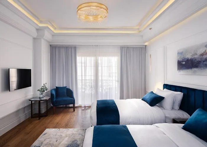 Maran Residence